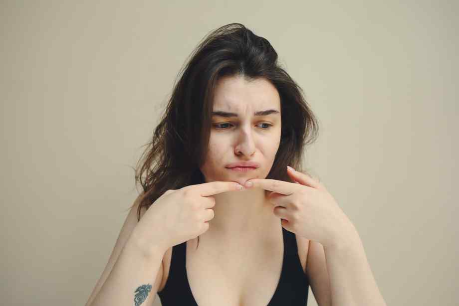 Pourquoi une verrue apparaît-elle sur le visage ?-Les Fables de la Fontaine Pourquoi une verrue apparaît-elle sur le visage ?-Les Fables de la Fontaine